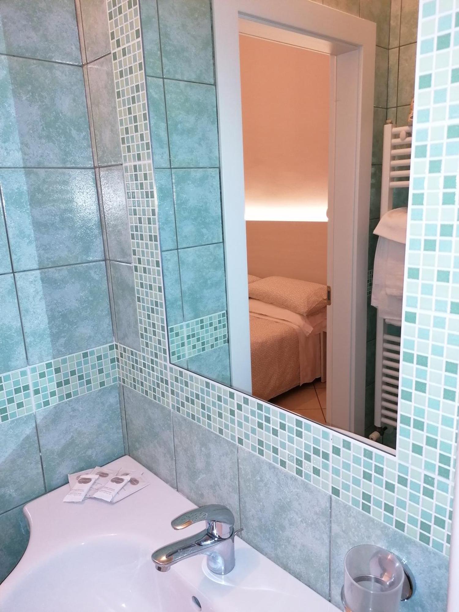 Hotel Andrea'S Rimini Quarto foto